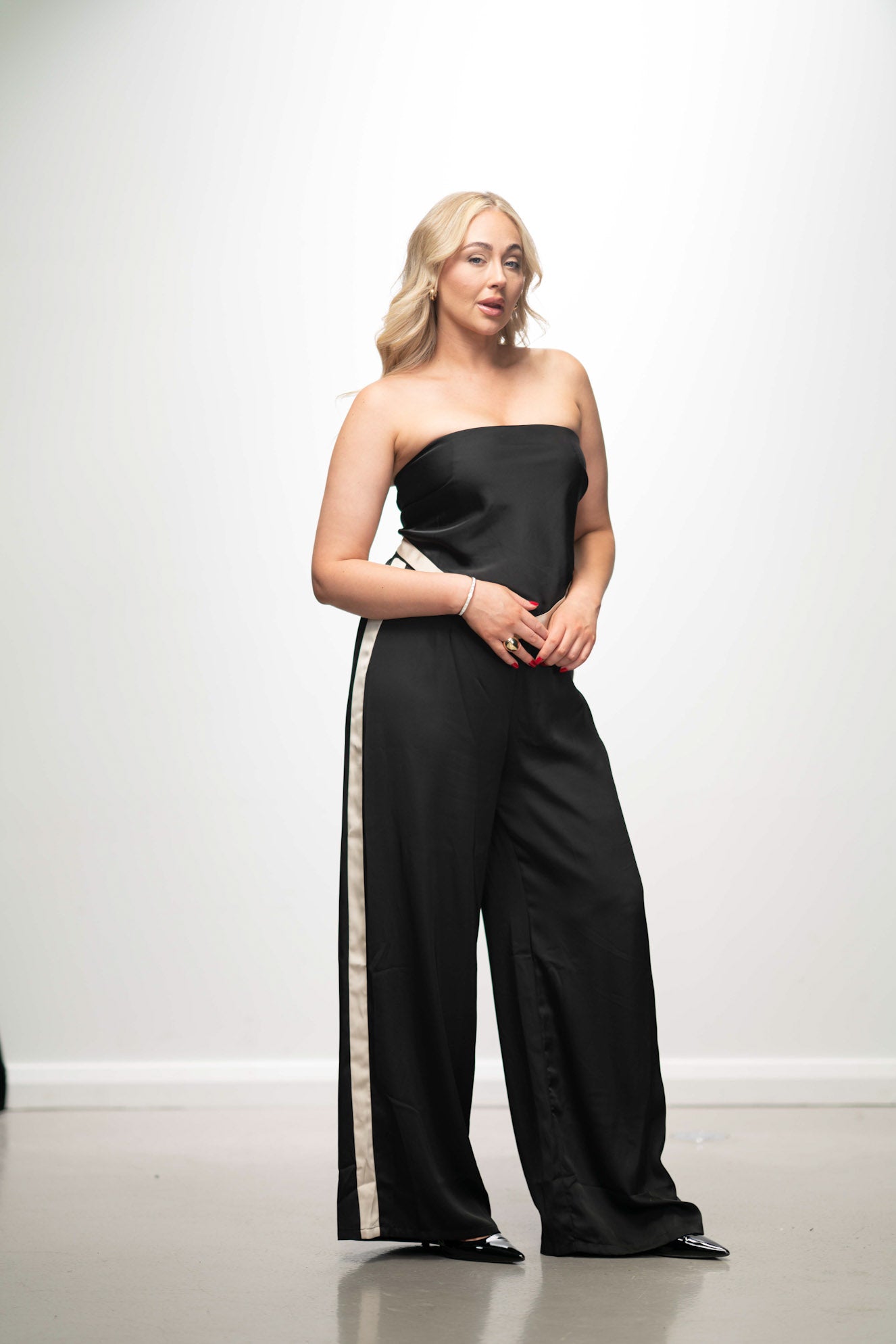 Black Satin Strapless Set with Champagne Stripe