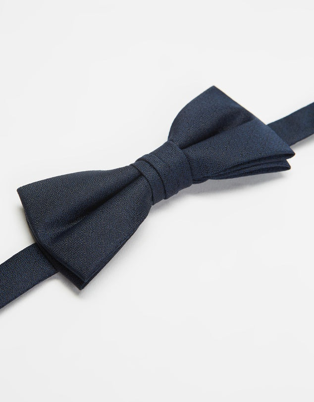 BOW TIE & POCKET SQUARE