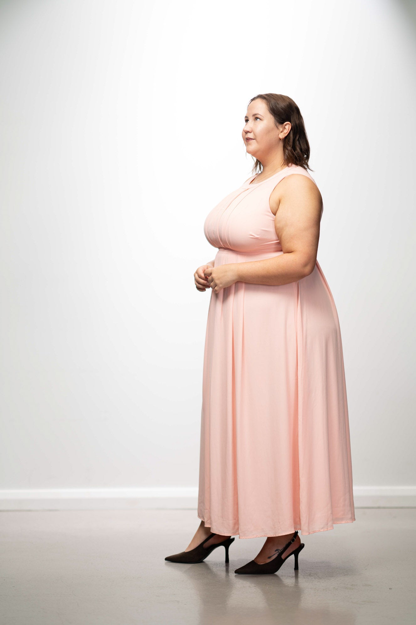 Pink Halter-Tie Maxi Dress