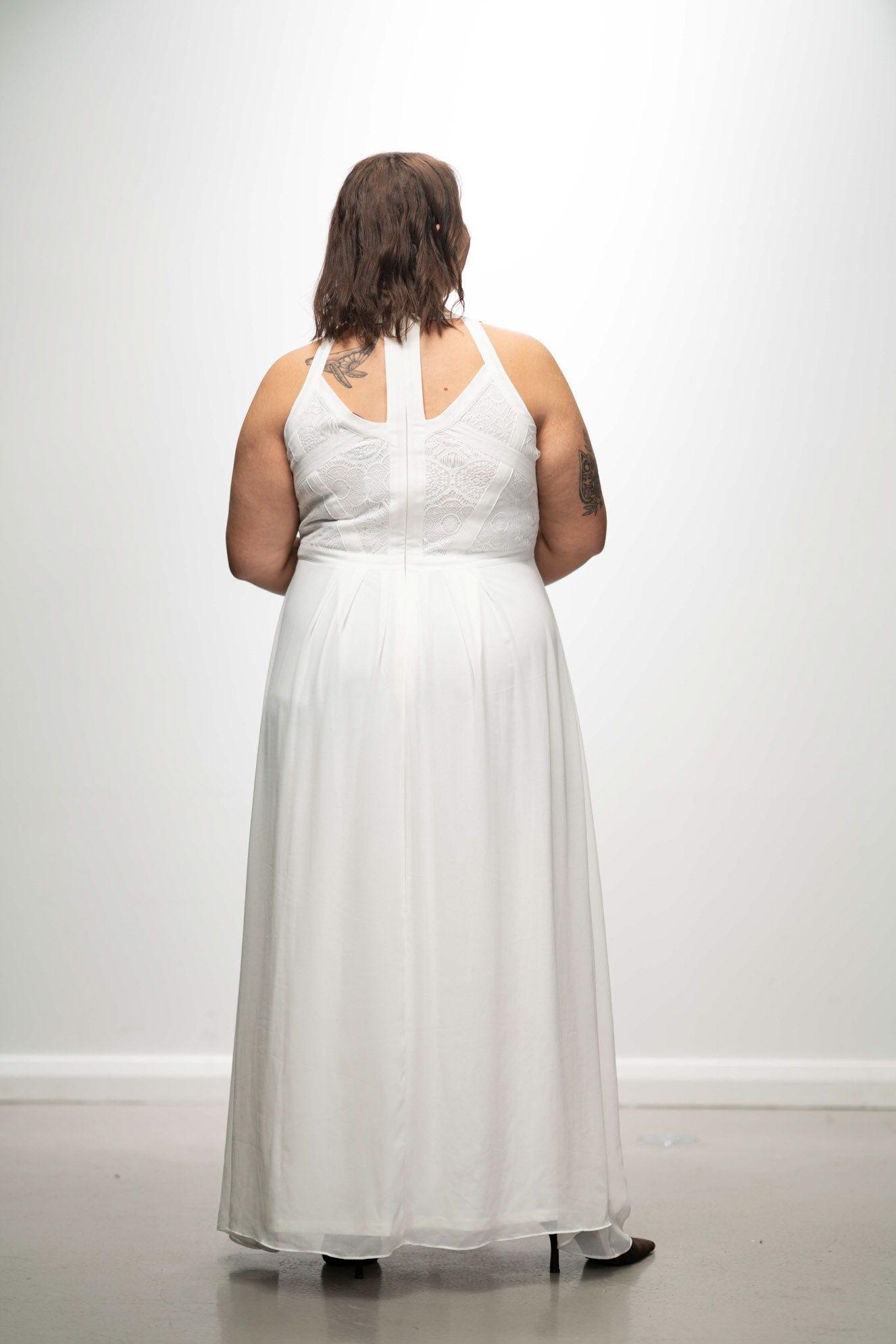 Snowy Lace Maxi