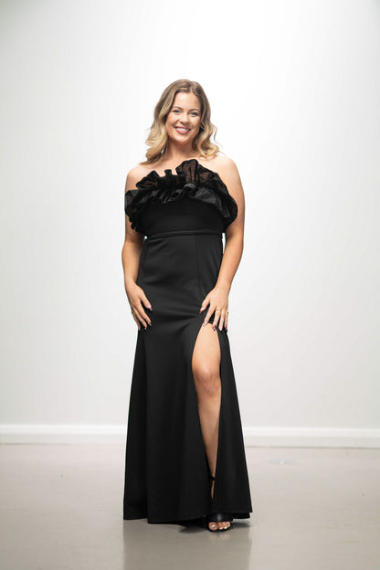 STRAPLESS MAXI DRESS WITH FRILL TOP