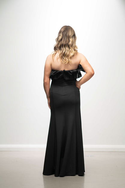 STRAPLESS MAXI DRESS WITH FRILL TOP