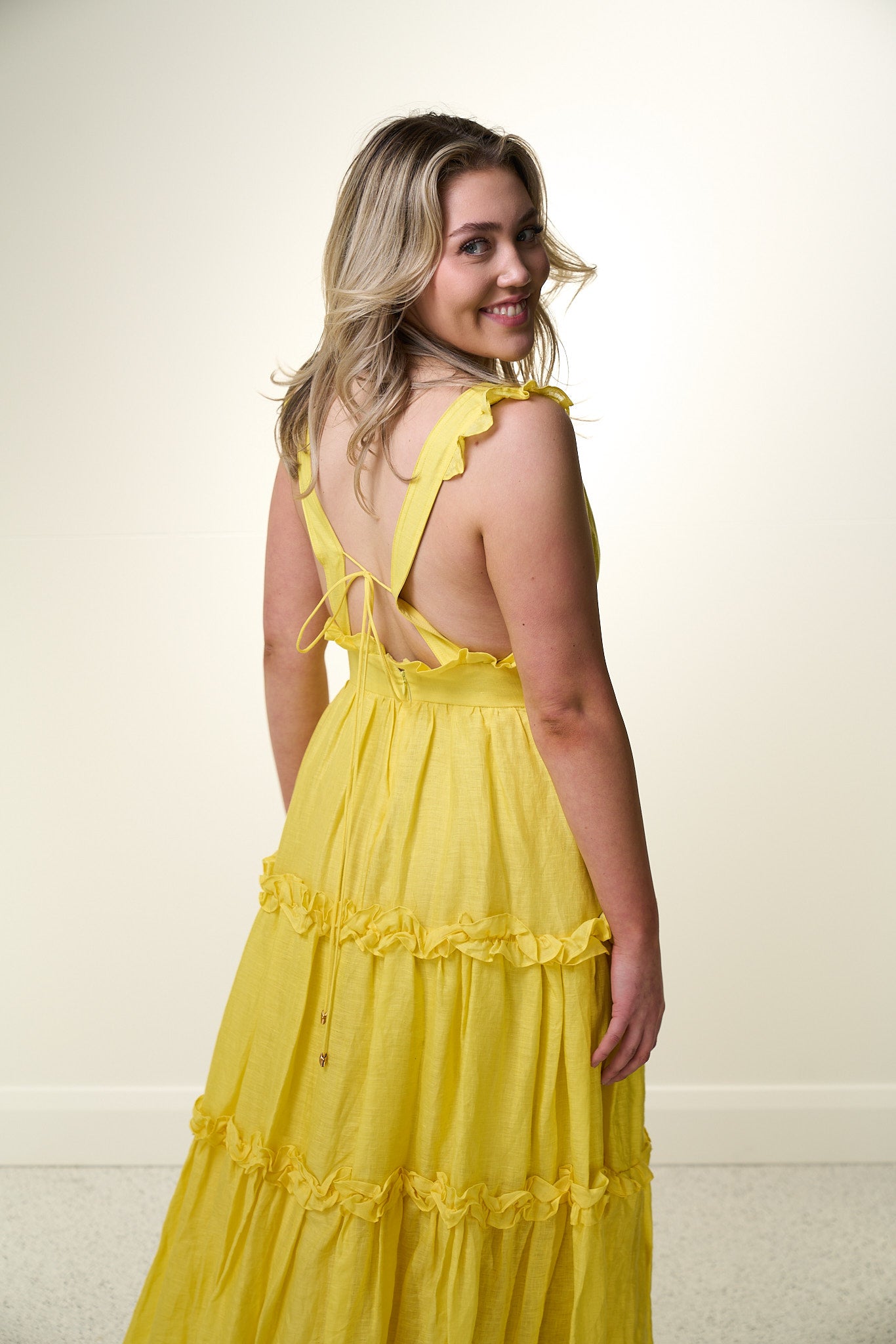 LINEN RUFFLE DRESS
