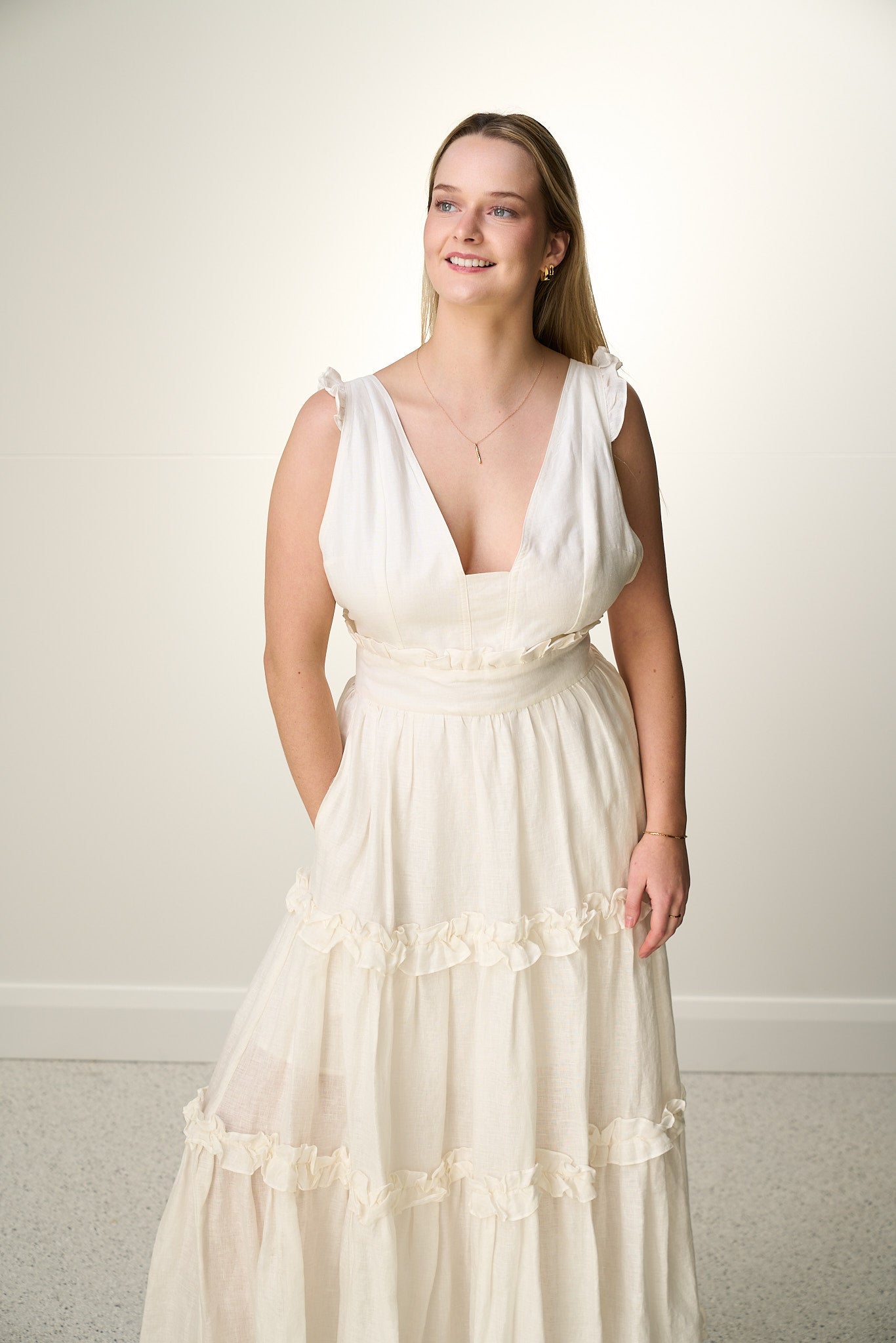 LINEN RUFFLE DRESS