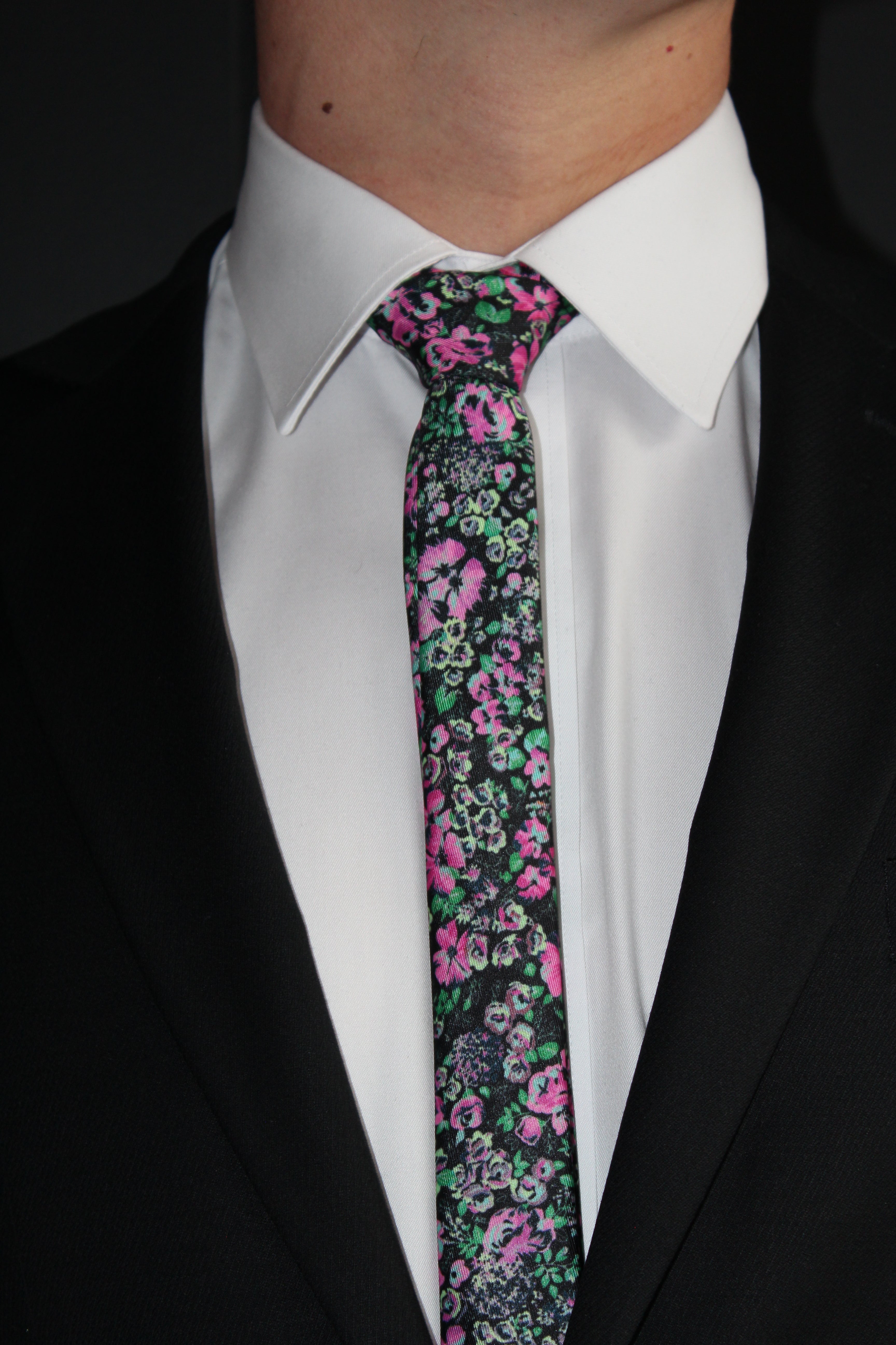 ALPHA FLORAL