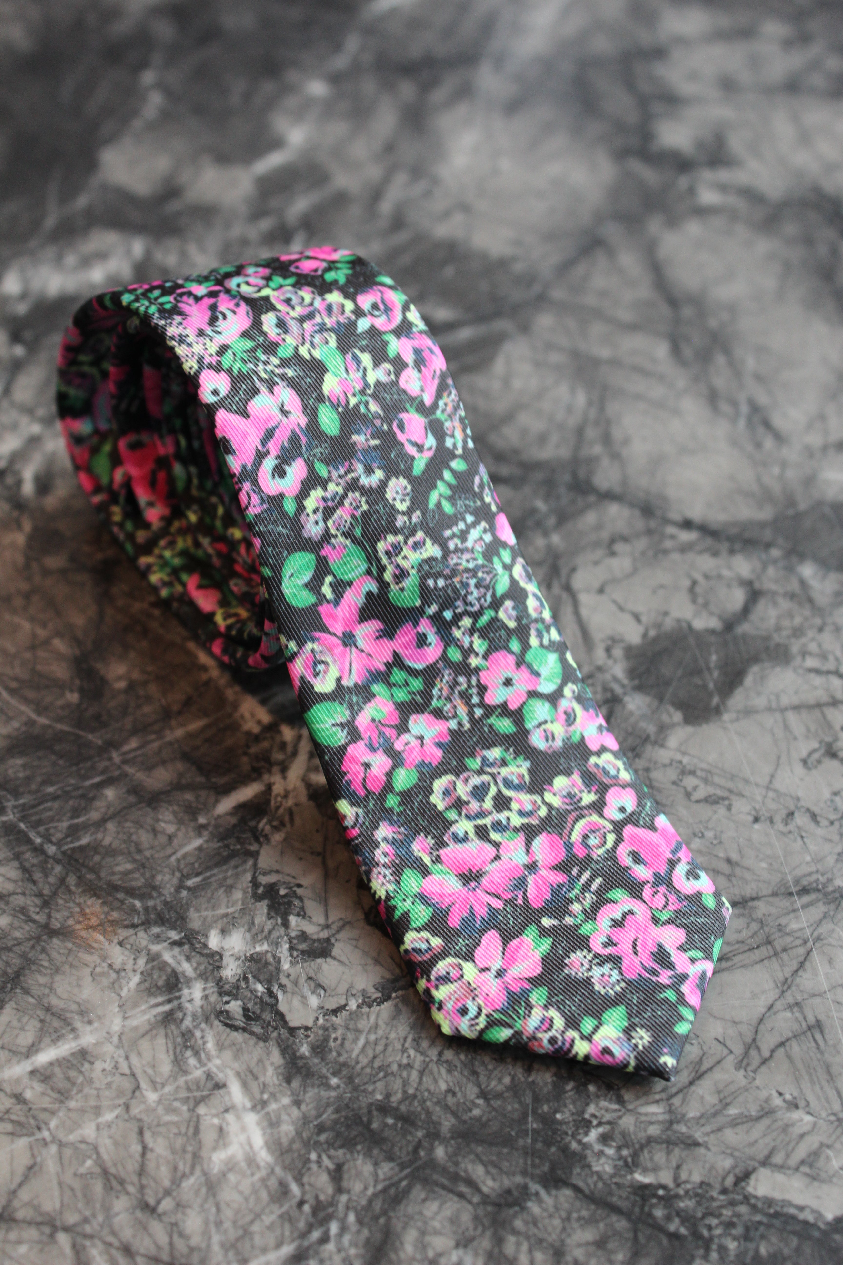 ALPHA FLORAL
